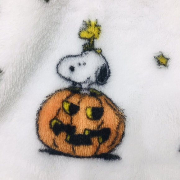 NEW Peanuts HALLOWEEN Hooded Bath Robe Snoopy Pumpkin Moon Stars Berkshire S/M - Picture 7 of 12